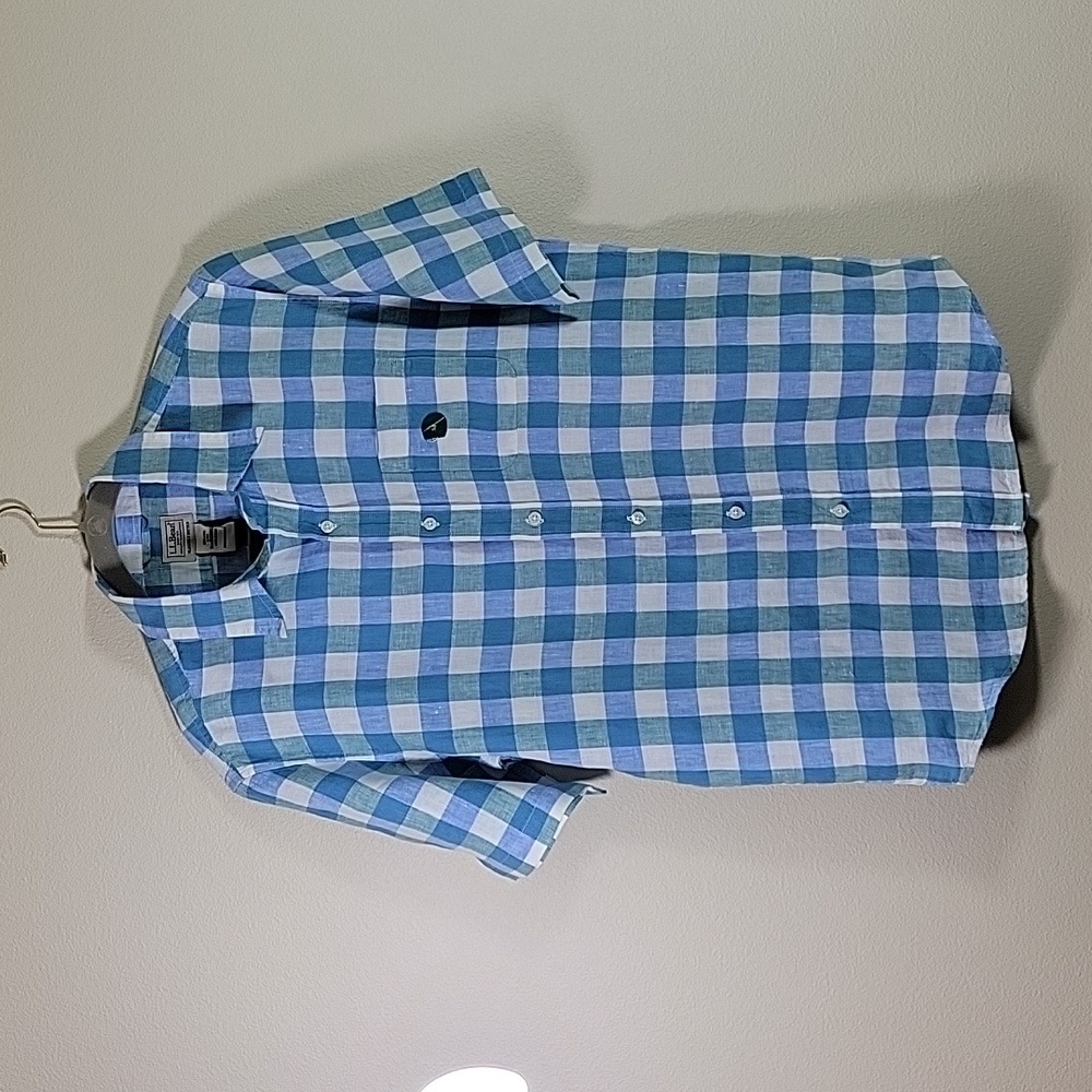L. L. Bean slightly fitted linen button down shirt